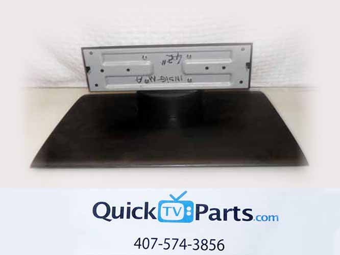 INSIGNIA NS-LCD42 TV STAND W/ SCREWS USED